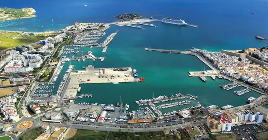 Pobre respuesta al llamamiento del alcalde Triguero a la participación sobre el Plan Especial del Puerto de Ibiza